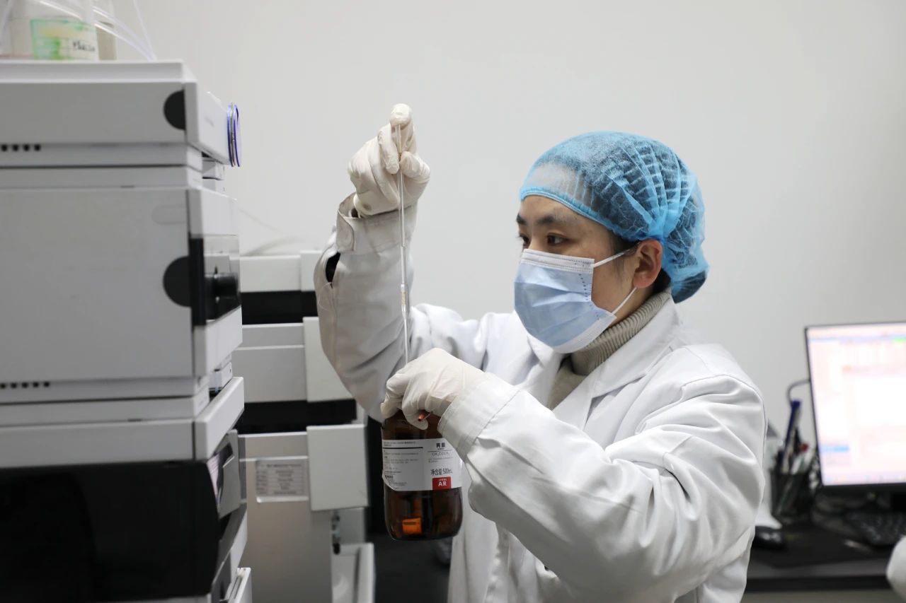 爱眼日，爱尔发虾青素为你的眼睛健康 “保驾护航”